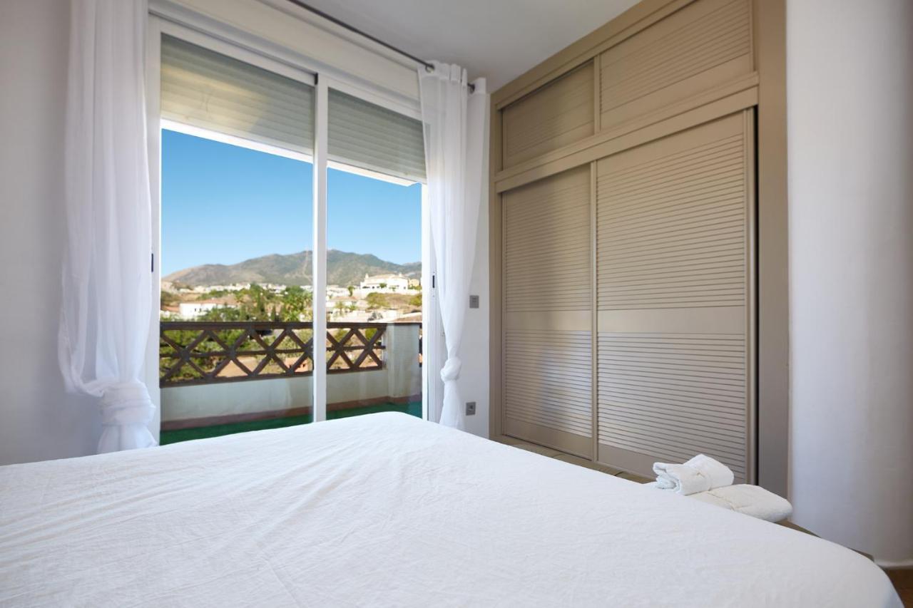 Alma 12 Apartment เบนัลมาเดนา ภายนอก รูปภาพ