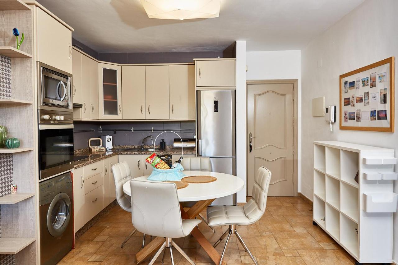 Alma 12 Apartment เบนัลมาเดนา ภายนอก รูปภาพ